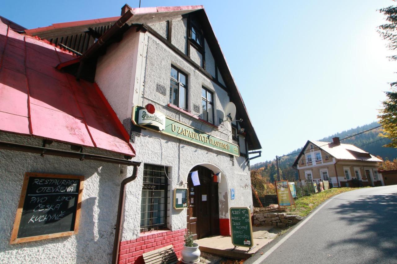 Penzion Paseky U Zapadlych Vlastencu Exteriör bild